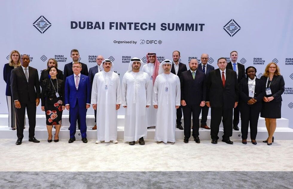 Maktoum bin Mohammed engages with global policy makers and financial industry leaders at the second Dubai FinTech Summit 